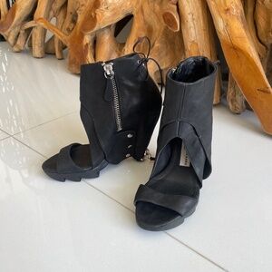 Camilla Skovgaard Heels